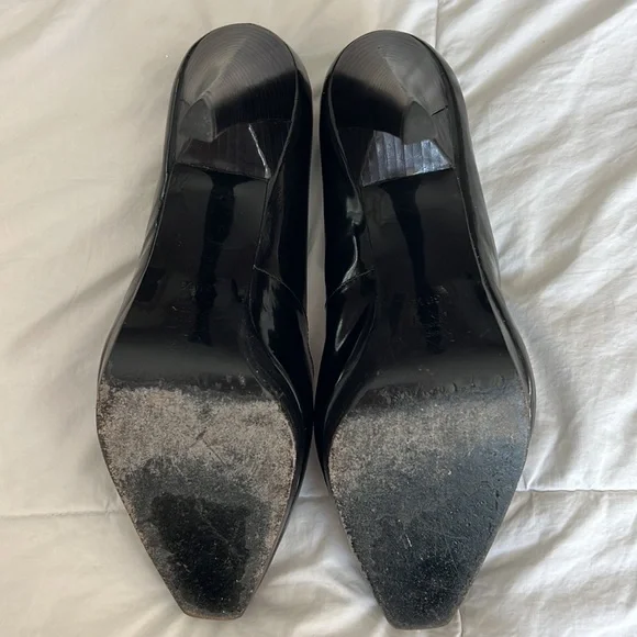 Charles Nolan Hailey Pump - Picture 5 of 8